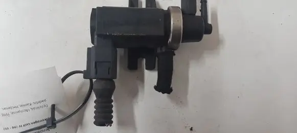Volkswagen Golf IV Turbo solenoid valve 1J0906627 72290325