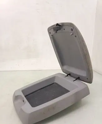 KIA Sorento Armrest