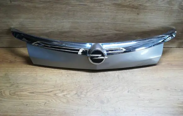 Opel Insignia A Trunk door license plate light bar 13272845