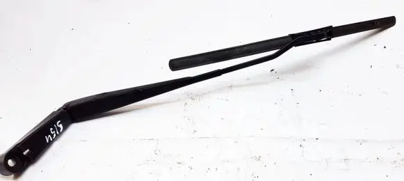 Nissan Navara D40 Front wiper blade arm