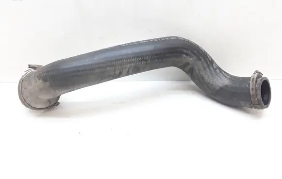 Intercooler hose/pipe