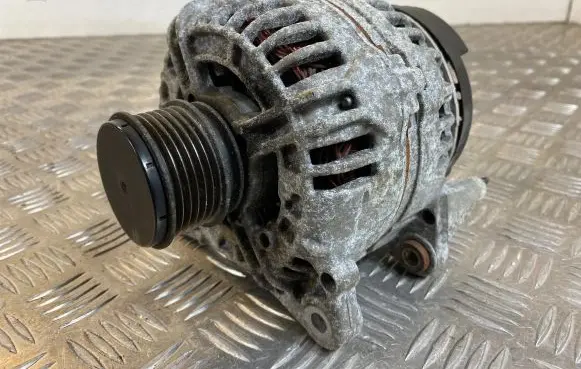Audi A3 S3 8P Generator/alternator 06F903023F 0124525091