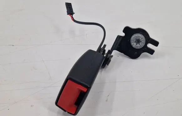 Mini One - Cooper F56 F55 Rear seatbelt buckle 7362069 B230415Y 34180805C