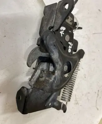 BMW 1 F20 F21 Engine bonnet/hood lock/catch