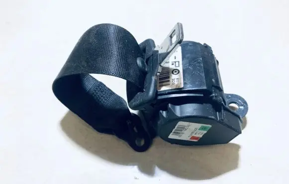 BMW 4 F32 F33 Rear seatbelt 619185100e s3724830904