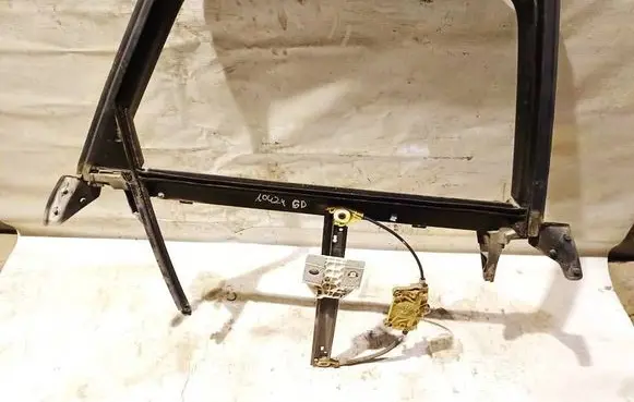 Audi A6 S6 C6 4F Rear door window/glass frame 4F0839462A