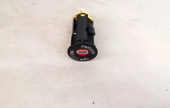 Honda Civic IX Passenger airbag on/off switch 