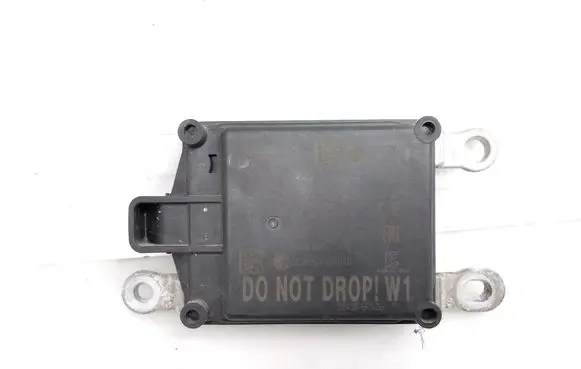 Nissan Juke II F16 Distronic sensor radar 284386PA0B 4057146068 4135AARS4B