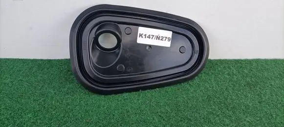 Audi A4 S4 B9 Other front door trim element 8W0837916