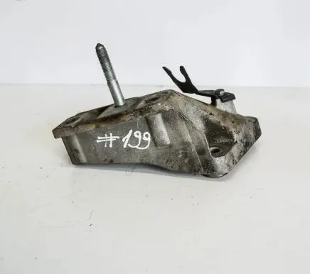 Skoda Fabia Mk2 (5J) Engine mounting bracket 7M3399135A