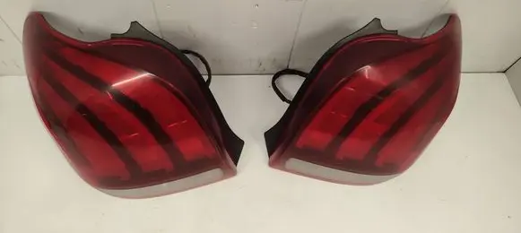 Peugeot 108 Rear/tail lights set 