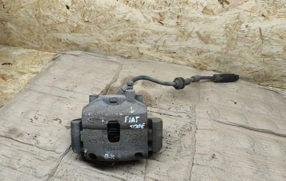 Fiat 500E Front brake caliper