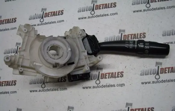 Toyota Avensis T220 Indicator stalk 96229005 17A164