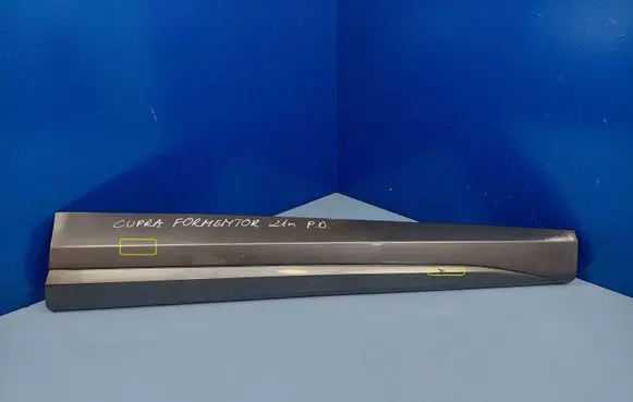 Cupra Formentor Front door trim (molding) 5FF854940B 5FF854940BGRU