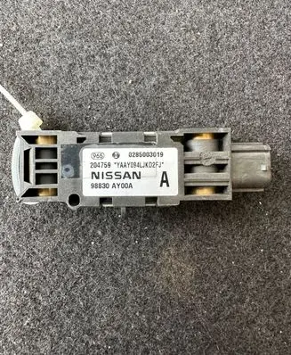 Nissan Note (E11) Airbag deployment crash/impact sensor 98830AY00A 0285003019 204759