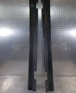 Foot area side trim