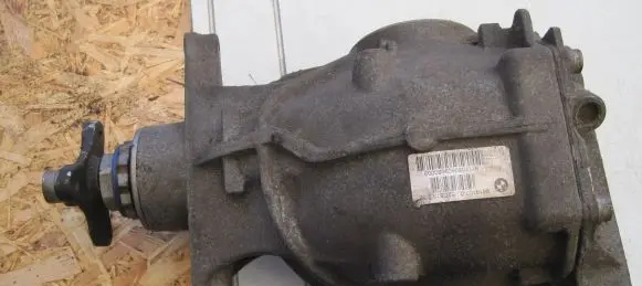 BMW 7 G11 G12 Rear differential 8619107