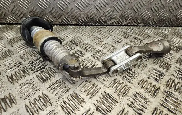 Mercedes-Benz C W203 Steering column universal joint 2104620748
