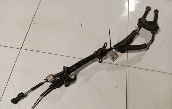 Renault Scenic III - Grand scenic III Gear shift cable linkage 