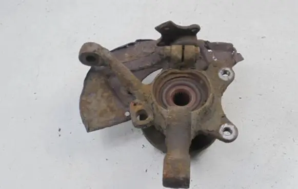 Volkswagen PASSAT B3 Front wheel hub spindle knuckle