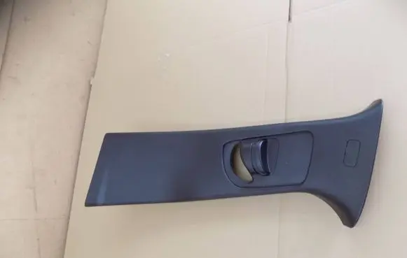 Mazda CX-30 (B) pillar trim (top) DFR568210