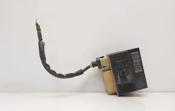 Citroen C5 Glow plug pre-heat relay 9652021180