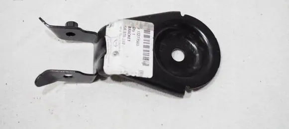 Opel Insignia A Radiator mount bracket 13271583