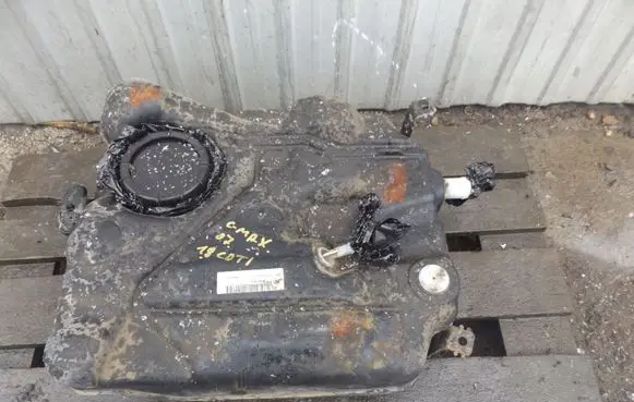 Ford C-MAX I Fuel tank 