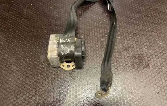 Audi A6 S6 C5 4B Rear seatbelt