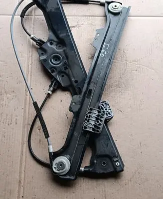 BMW 5 E60 E61 Front door electric window regulator 7034351S 7075667E