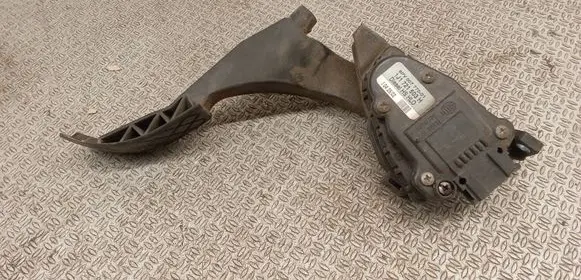 Audi A3 S3 8L Accelerator throttle pedal 1J1721503H
