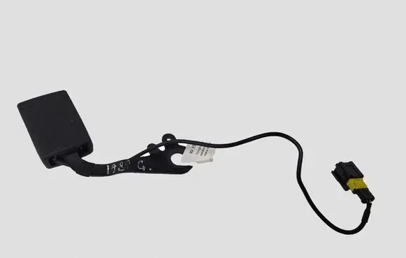 Jaguar XF X250 Rear seatbelt 9681543777A 305442900