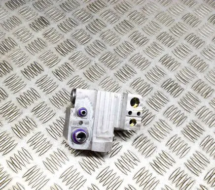 Air conditioning (A/C) expansion valve