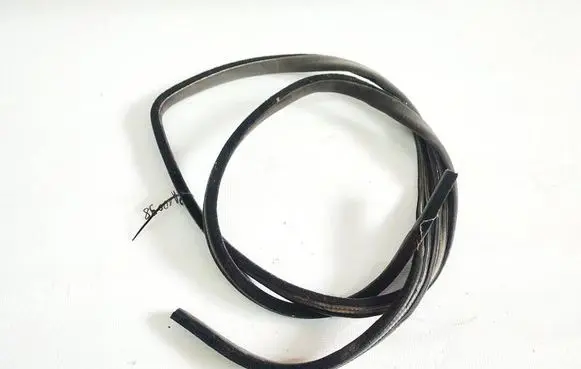 Rover 820 - 825 - 827 Rubber seal rear door 