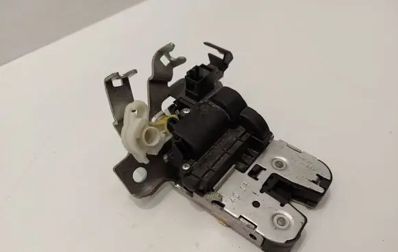 Volkswagen PASSAT B8 Tailgate/trunk/boot lock/catch/latch 3G0827503