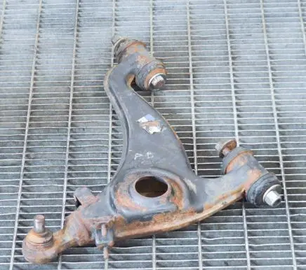 Mercedes-Benz SL R129 Front lower control arm/wishbone A1243303107