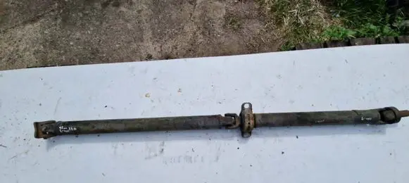 Mitsubishi L400, Space Gear Rear driveshaft/prop shaft 