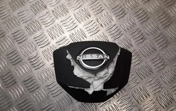Nissan Ariya Steering wheel airbag 34335521A