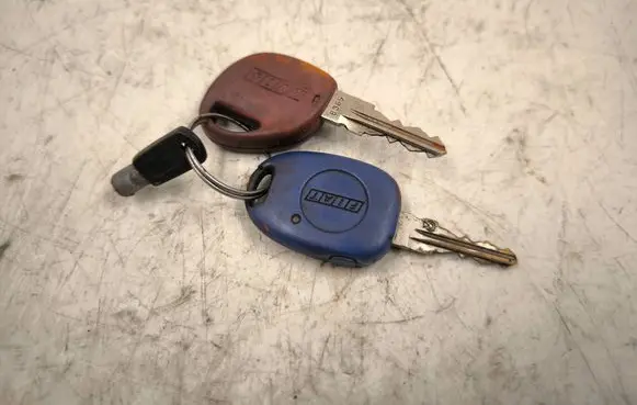 Fiat Marea Ignition key/card EC47