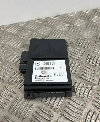 Mercedes-Benz S W222 Blind spot module A0009007404 A0999012100 A0009024619