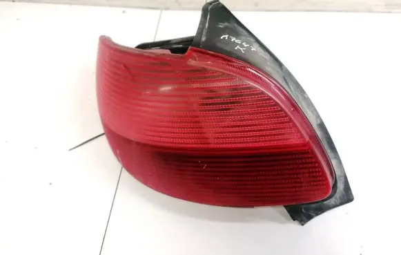Peugeot 206 Rear/tail lights