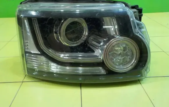 Land Rover Discovery 4 - LR4 Headlight/headlamp EH2213W29AC