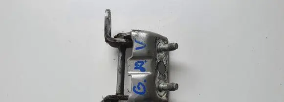 Nissan Qashqai Rear door upper hinge