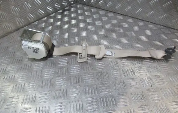 Mercedes-Benz S W222 Rear seatbelt buckle A2228600985