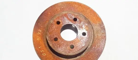 Volvo V50 Rear brake disc neventiliuojamas