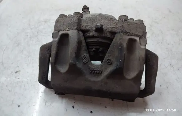 Mercedes-Benz CLS C218 X218 Front brake caliper