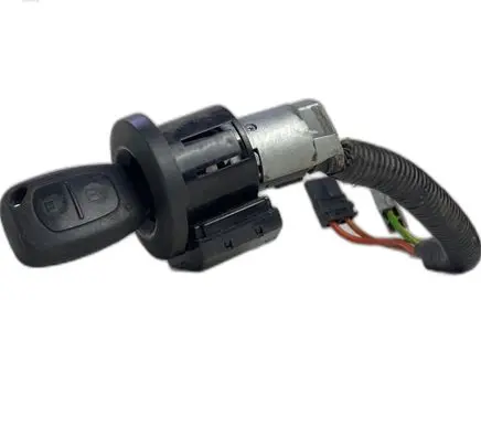 Renault Trafic II (X83) Ignition lock 8200826300 8200826300B