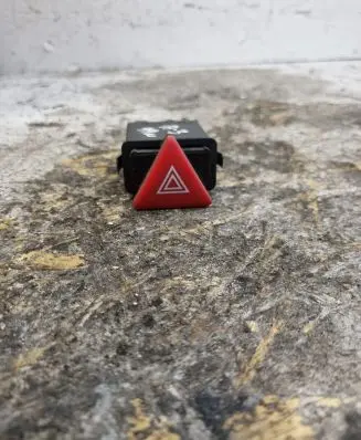 Audi A3 S3 8L Hazard light switch 8L0941509B