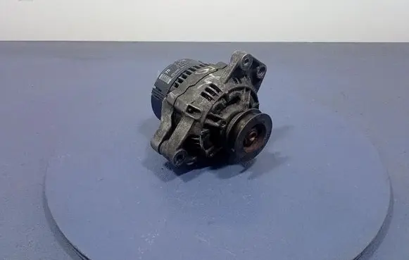 Volkswagen Transporter - Caravelle T4 Generator/alternator 028903025A