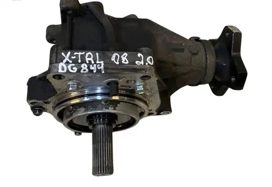 Nissan X-Trail T31 Gearbox transfer box case 067022